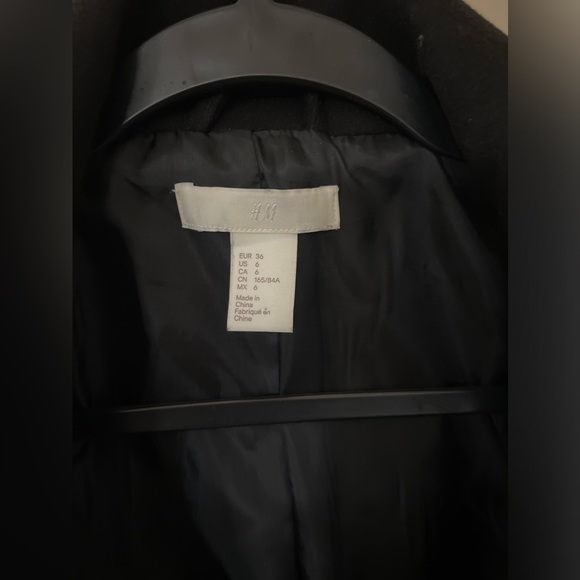 H&M double breasted black coat - Picture 5 of 6